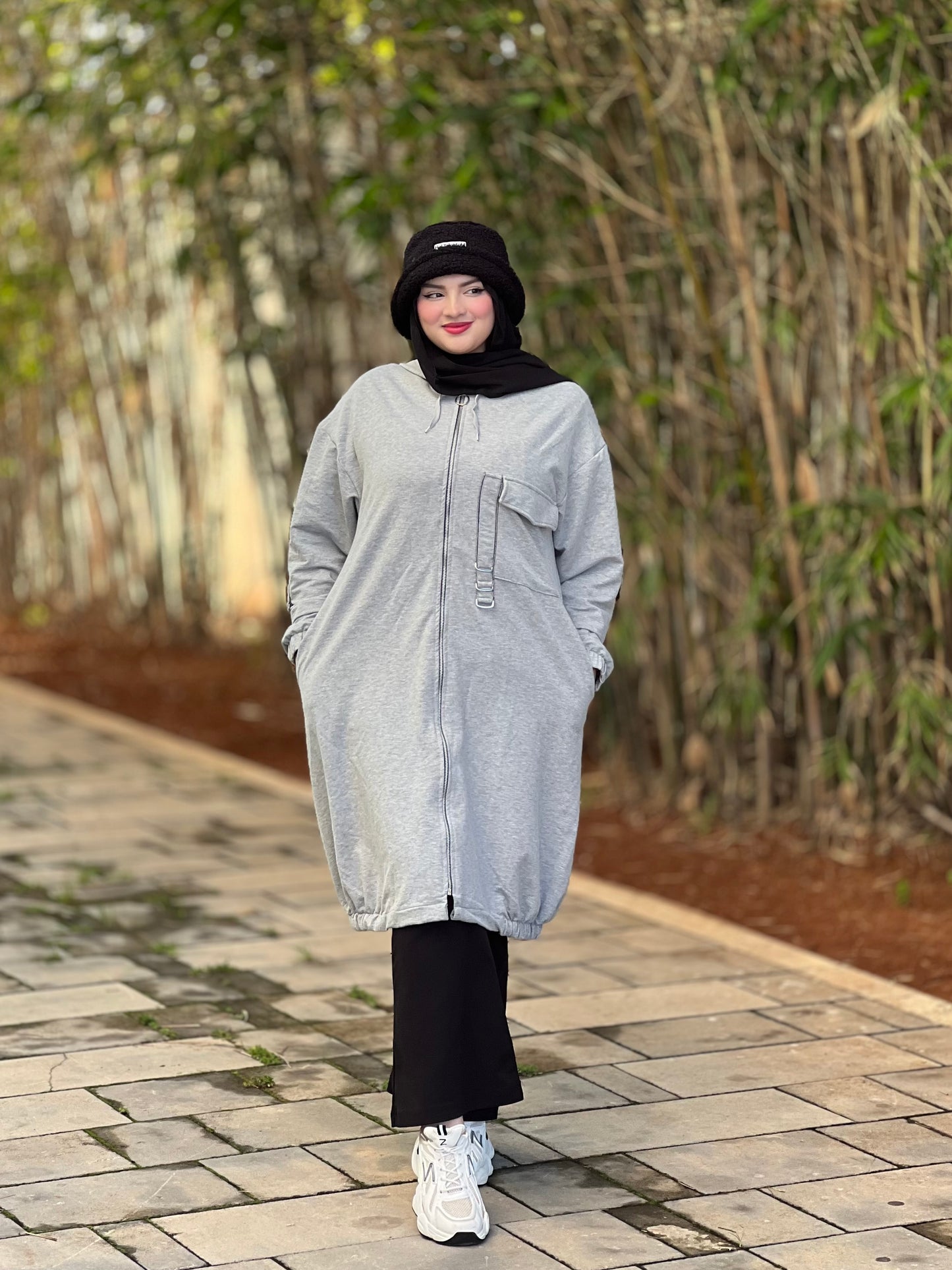 Le survêtement chic des femmes voilées – confort, pudeur et élégance signée Noirine 🖤
